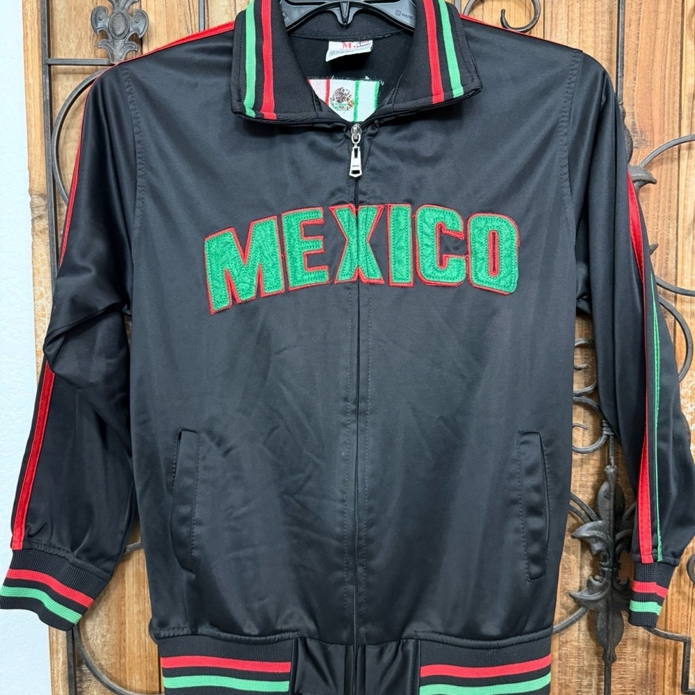 Mexico Jacket for Children. Chamarra de Mexico. Size 12. Age 11-12. Child
